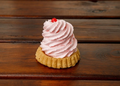 Пирожное КОРЗИНОЧКА с БЕЗЕ